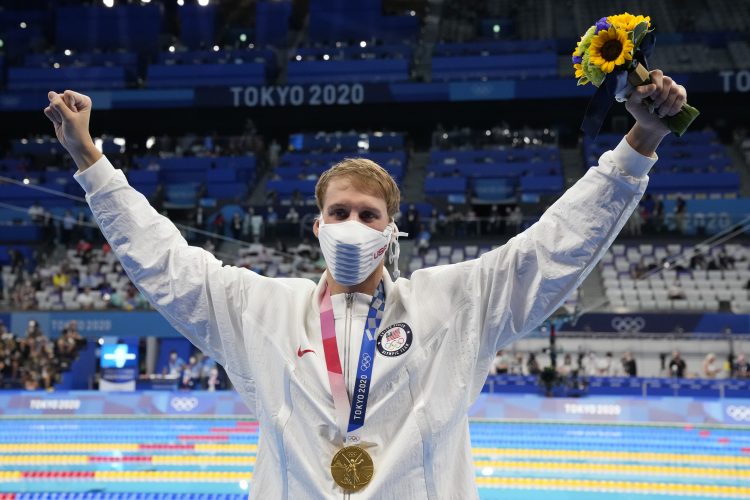 Powerhouse US Swim Team Shines With 6 Medals, 1st US Gold